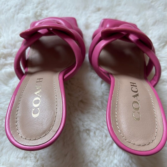 Coach sandal size 5 wore once - Picture 4 of 6